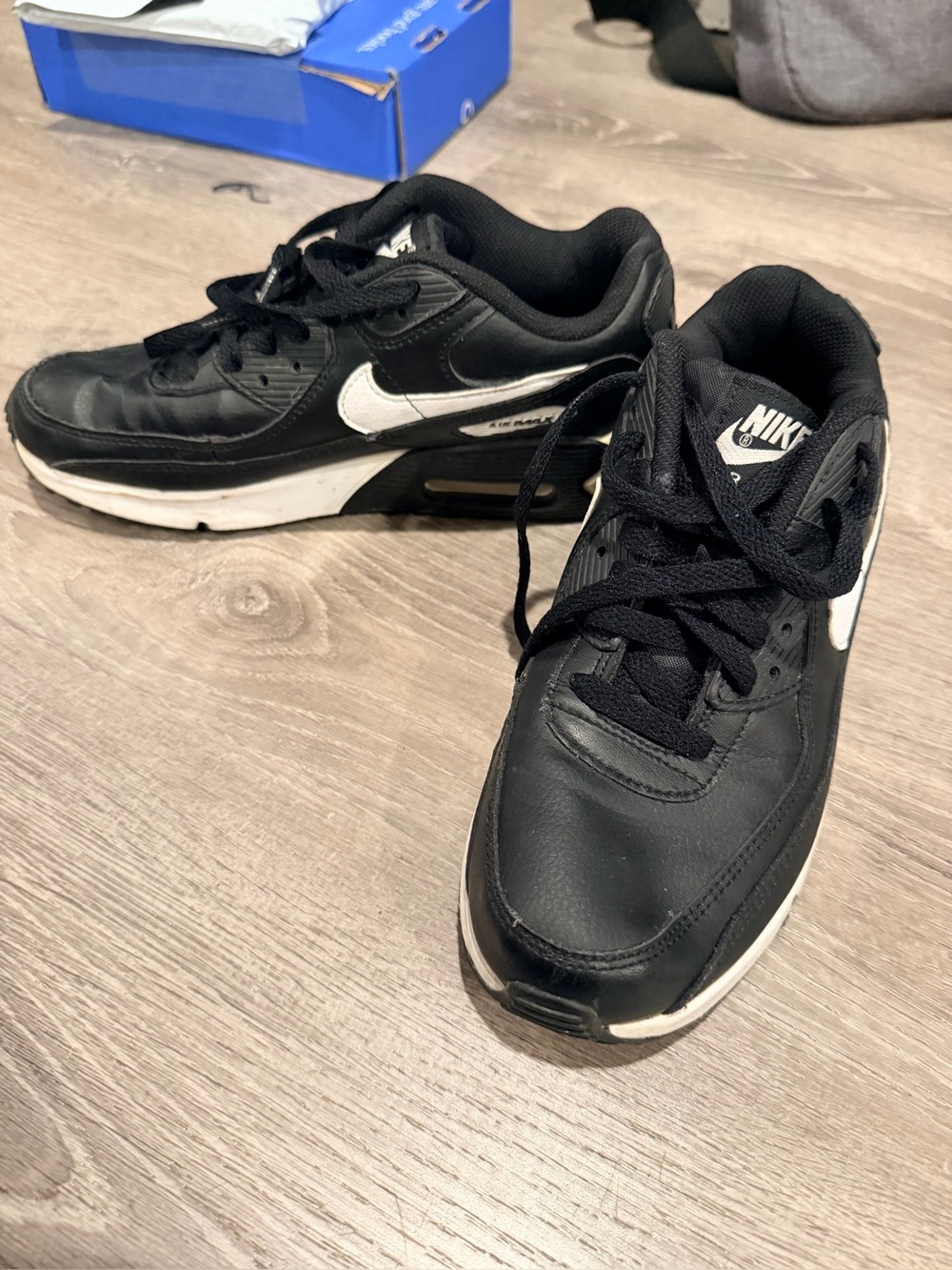 Nike Air Max 90 LTR GS Black White Sneakers Size 6Y CD6864-010 Classic